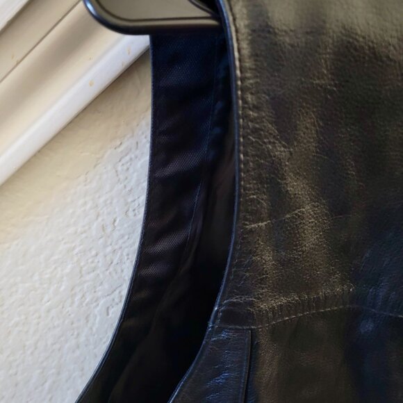 FMC Extreme black leather motorcycle vest - Picture 4 of 11